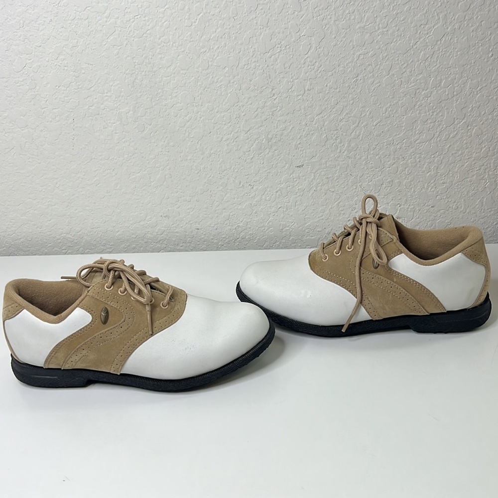 Austin Golf Shoes Two Toned Tan And White Womens Size 7 Spike Key - Picture 9 of 14
